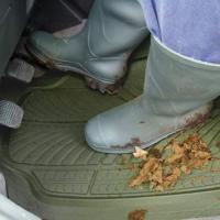 Tapis auto en caoutchouc adaptable de coupe facile